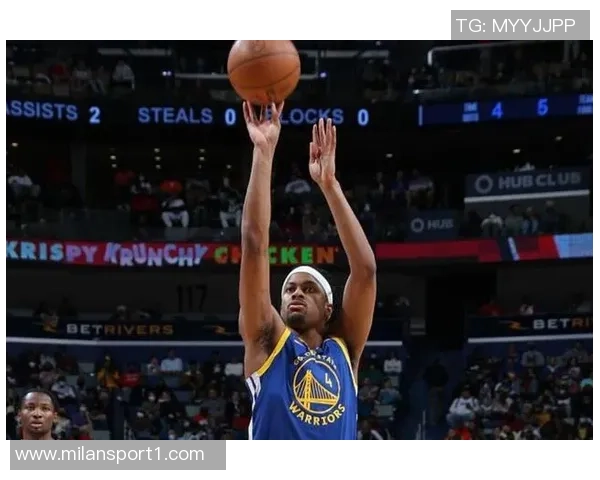 克莱状态回暖三分球表现出色11投5中贡献14分1篮板