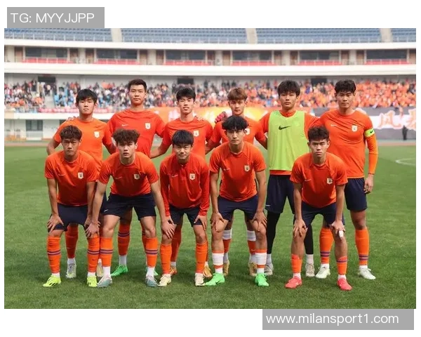 山东泰山B队于12月15日晚重返基地集结备战新赛季全力以赴再创佳绩