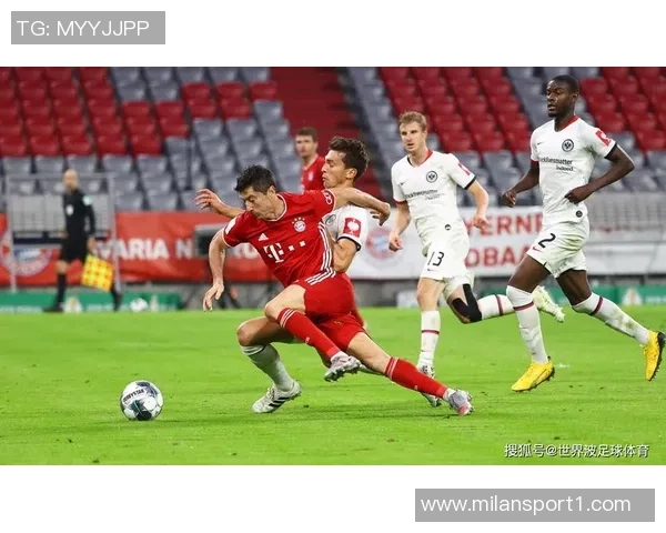 拜仁对阵弗赖堡海报发布迪亚斯卡尔贝斯特齐亮相剑指三分