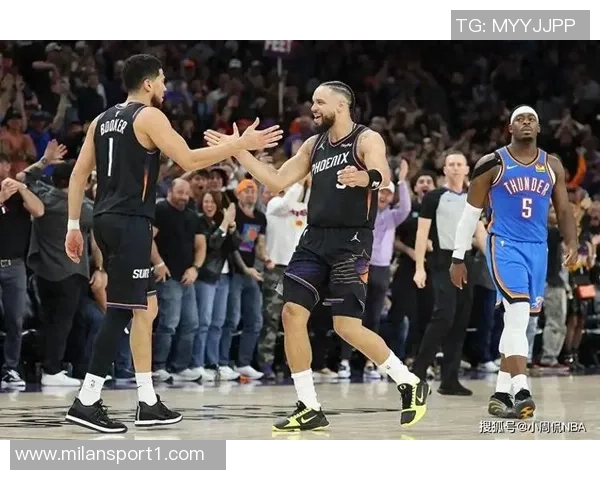 杰明8号秀闪耀赛场12投8中三分6记狂砍26分助球队获胜