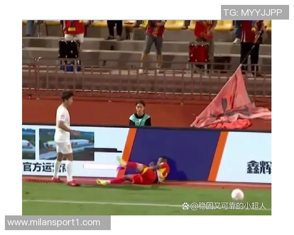 中甲激战引发重伤阿萨莫阿颈椎骨折黄威腓骨骨折悲剧发生